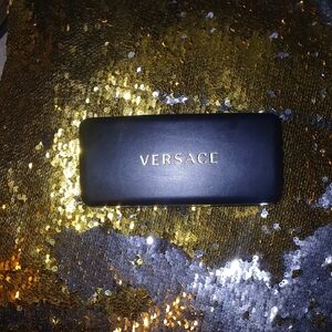 Black Sunglasses Case.